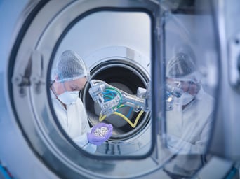 Stock_LabFilmCoating (1)